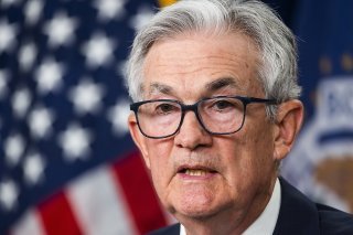 Le patron de la Fed, Jerome Powell, a dit ces dernières semaines que plusieurs hausses de taux étaient envisagées, "au moins deux, possiblement d'affilée" (archives).
